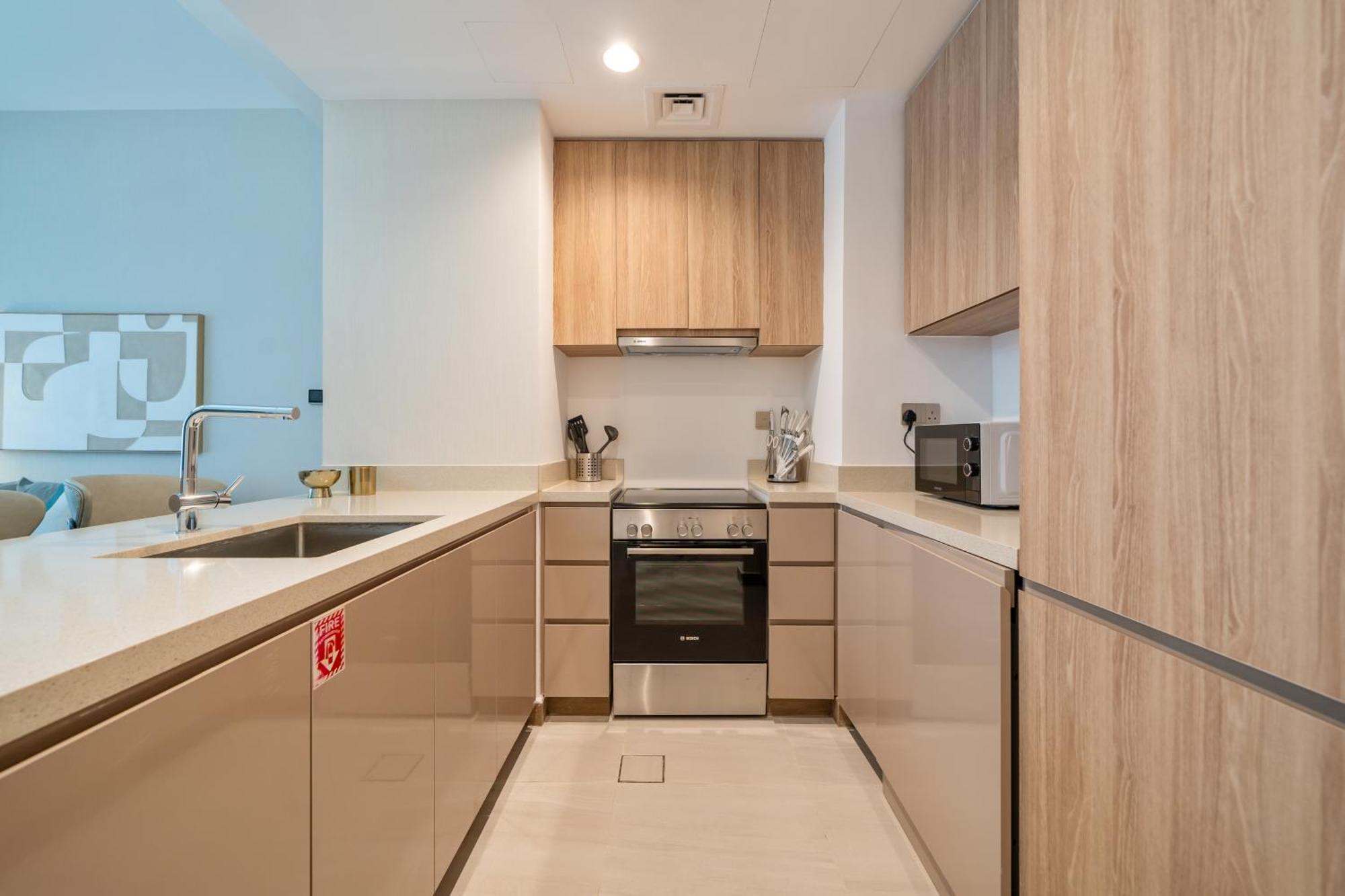 Designer 1br Missoni Newly Built And Fully Equipped *